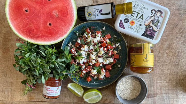 Erfrischender Wassermelonen-Feta-Salat mit Minze & Jordan Olivenöl