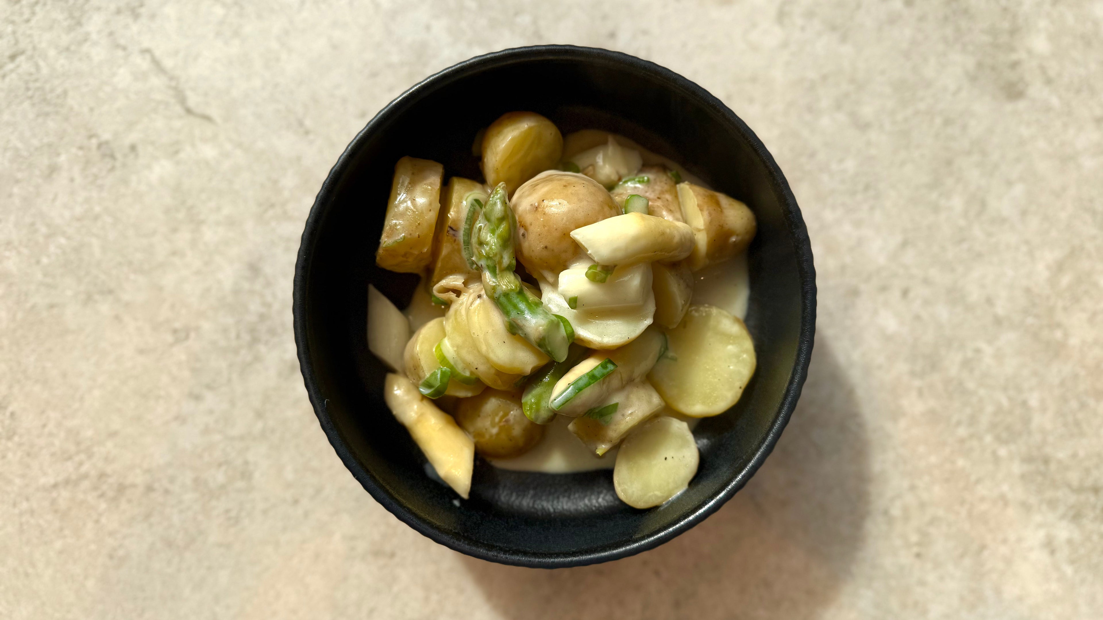 🥗 Spargel-Kartoffelragout: Frühlingsgenuss aus der Pfanne