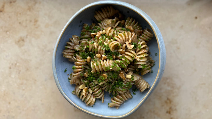 Getrocknete Tomaten-Walnuss-Pesto mit Jordan Olivenöl — würzig, nussig & perfekt zu Pasta