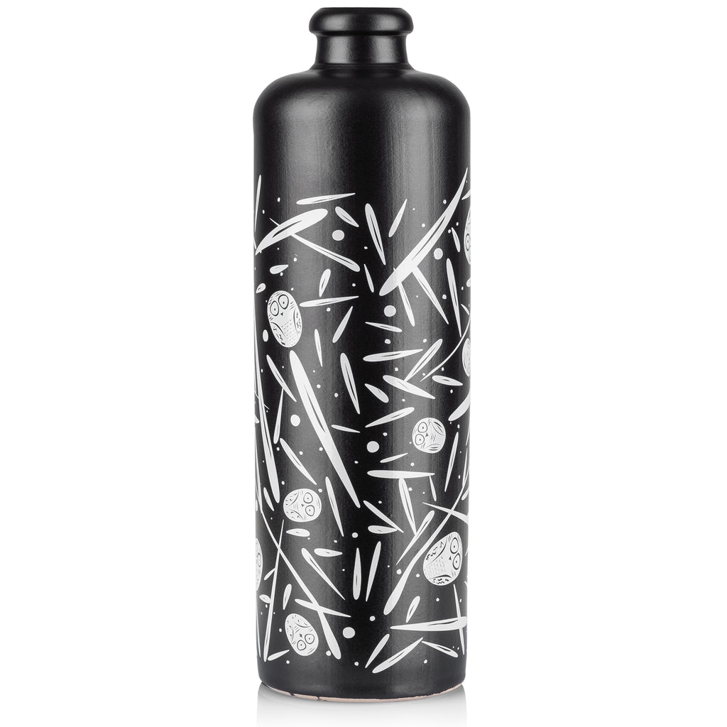 Jordan Keramikflasche - matt schwarz mit weißen Symbolen - inkl. Ausgießer - 500 ml